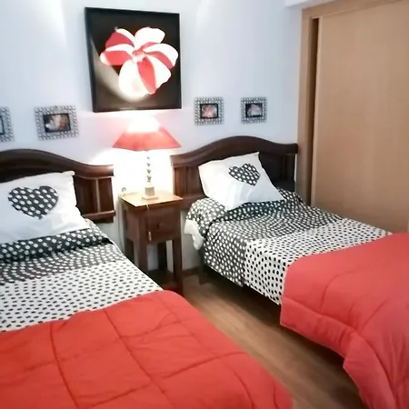 Holiday home House With 4 Bedrooms In With Enclosed Garden And Wifi *